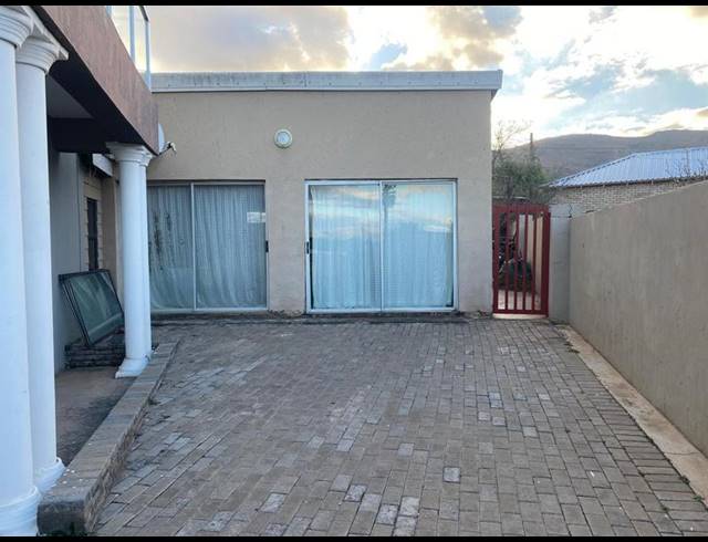 1 BEDROOM PROPERTY TO RENT IN MADEIRA PARK